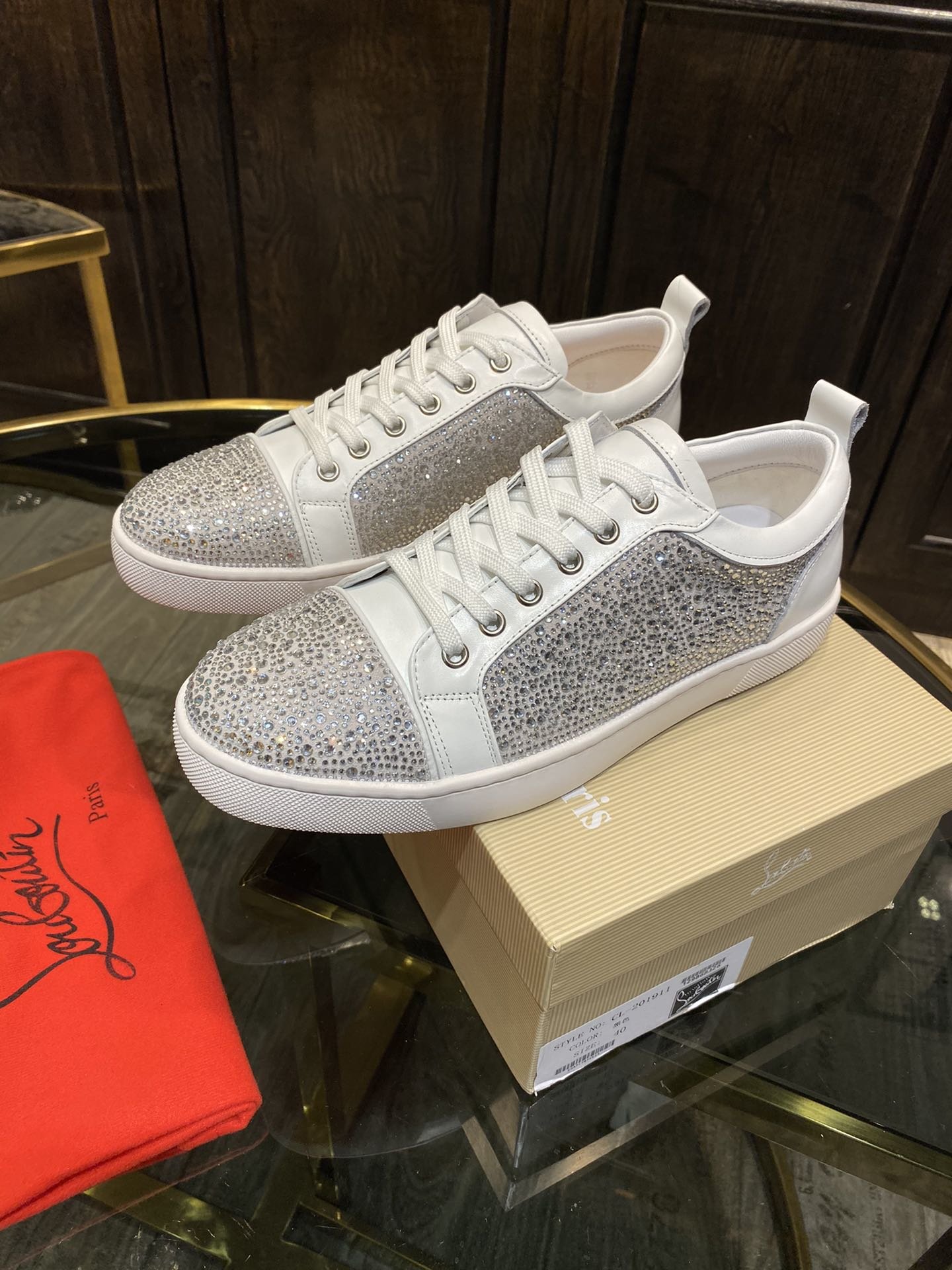 安全安いクリスチャンルブタンChristianLouboutin 靴 実物の写真 スーパーコピー必ず届く N品代引き可能国内発送後払い優良サイト